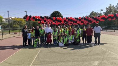 Eskişehir’de hayırseverler tarafından ihtiyaç sahibi bin 150 öğrenciye okul seti,