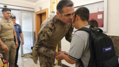 Kayseri İl Emniyet Müdürü Atanur Aydın, şehir polis memuru Ramazan