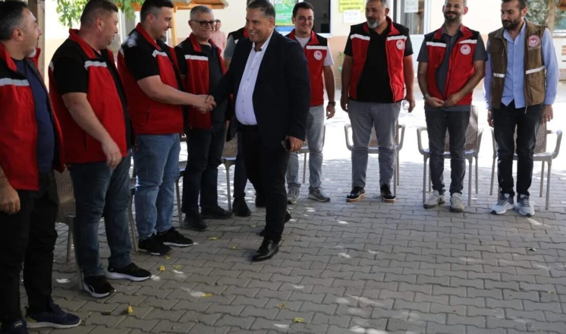 İl Müdürü Karayılan’dan Sarıgöl’e ziyaret Manisa İl Tarım ve Orman Müdürü Mehmet Karayılan, ilçe ziyaretleri