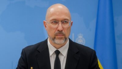 İngiltere ve Almanya savunma bakanları, Londra’da gerçekleştirilen Ukrayna Savunma Temas