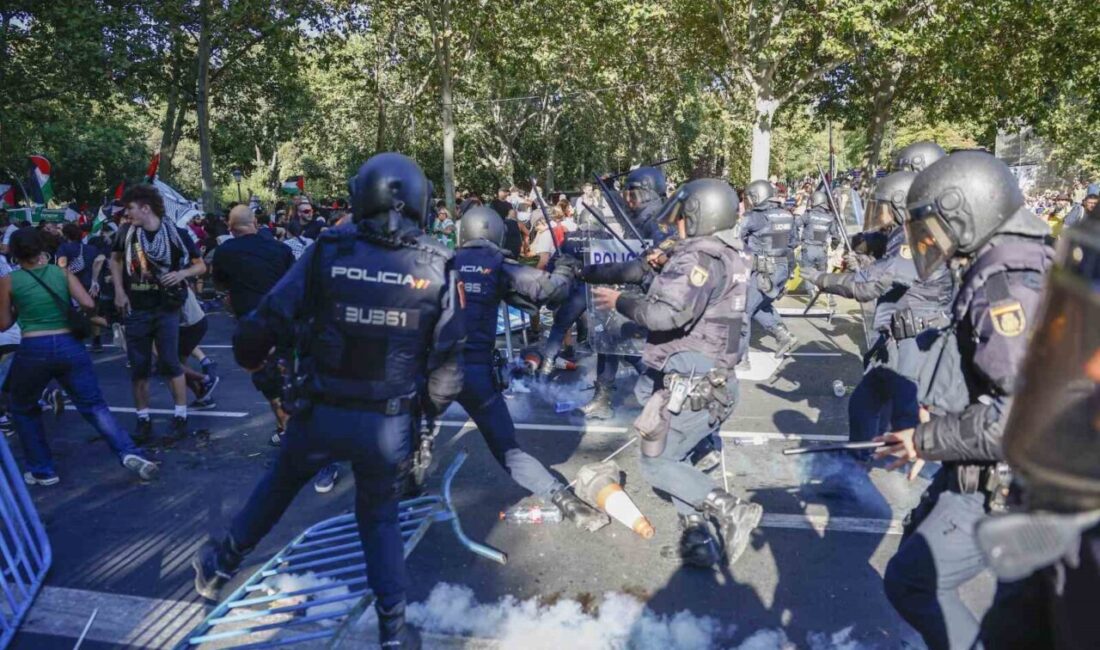İspanya’daki bisiklet yarışının final etabı İsrail karşıtı protesto nedeniyle iptal edildi İspanya’da düzenlenen Vuelta a Espana (İspanya Bisiklet Turu) bisiklet yarışının