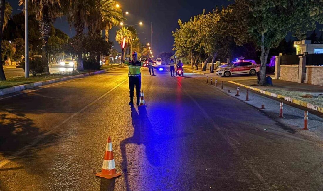Jandarmanın motosiklet denetiminde 342 araç kontrol edildi, 44’üne ceza kesildi Antalya İl Jandarma Komutanlığı ekipleri, ’Bir Kural Bir Ömür’ projesi