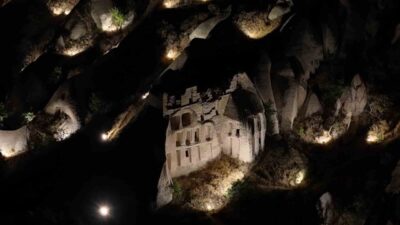 UNESCO Dünya Doğal ve Kültürel Miras Listesi’nde yer alan Kapadokya’da