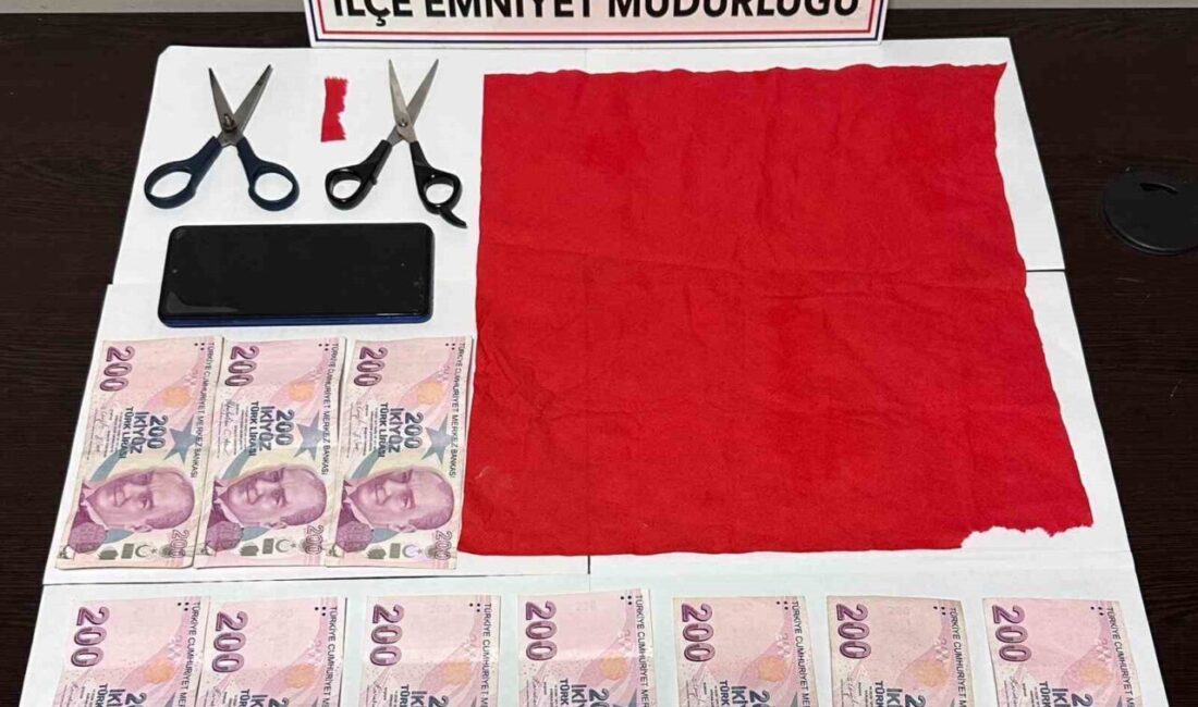 Tekirdağ’ın Kapaklı ilçesinde yapılan operasyonlarda yakalanan 2 uyuşturucu madde satıcısı