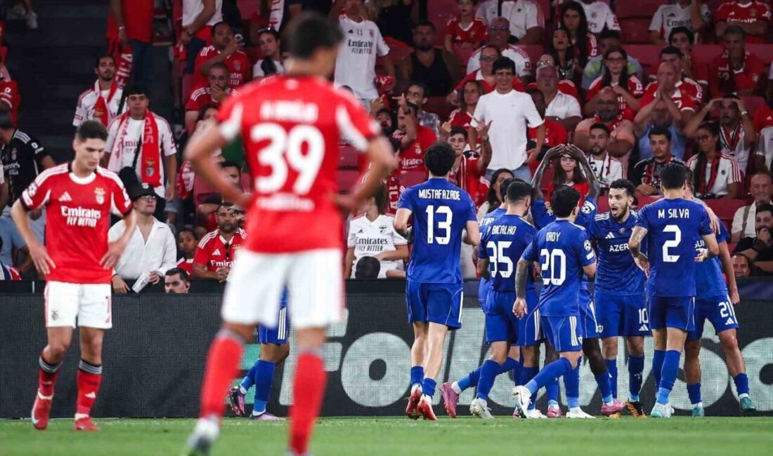 Azerbaycan takımı Karabağ, Portekiz ekibi Benfica deplasmanında 2-0 geriye düştüğü
