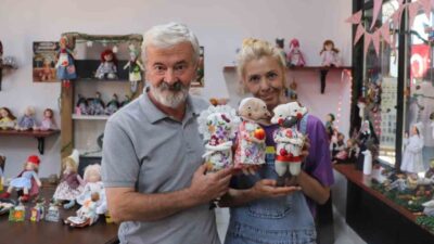 Eskişehir’de çocukları için başladıkları bez bebek yapımını bir tutkuya dönüştüren