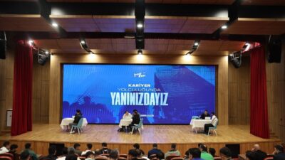 İş arayanlar ile iş verenleri buluşturan Bağcılar Belediyesi Kariyer Merkezi,