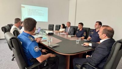 Aydın’ın Karpuzlu ilçesinde Kaymakam Ali Erdoğan başkanlığında gerçekleştirilen toplantıda ’okul