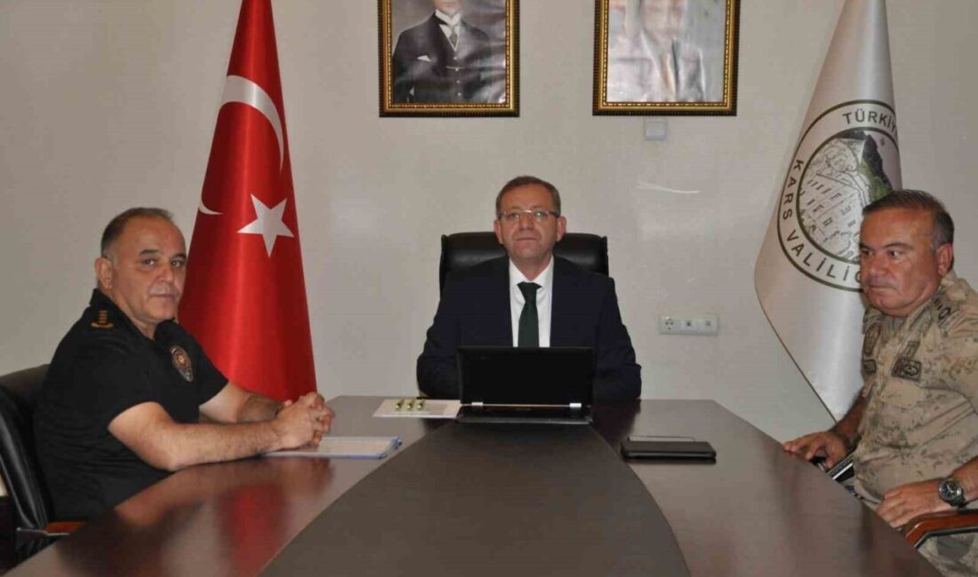 Kars’ta Ağustos ayı asayiş ve güvenlik toplantısı Vali Ziya Polat,