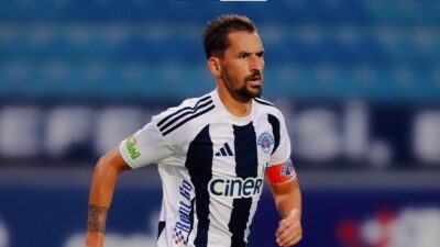 Kasımpaşa, 34 yaşındaki futbolcu Loret Sadiku ile karşılıklı anlaşarak yollarını