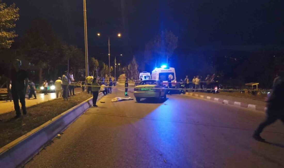Kastamonu’da otomobil takla attı, sürücü hayatını kaybetti Kastamonu’nun Tosya ilçesinde kaldırıma çarparak takla atan otomobilin sürücüsü hayatını
