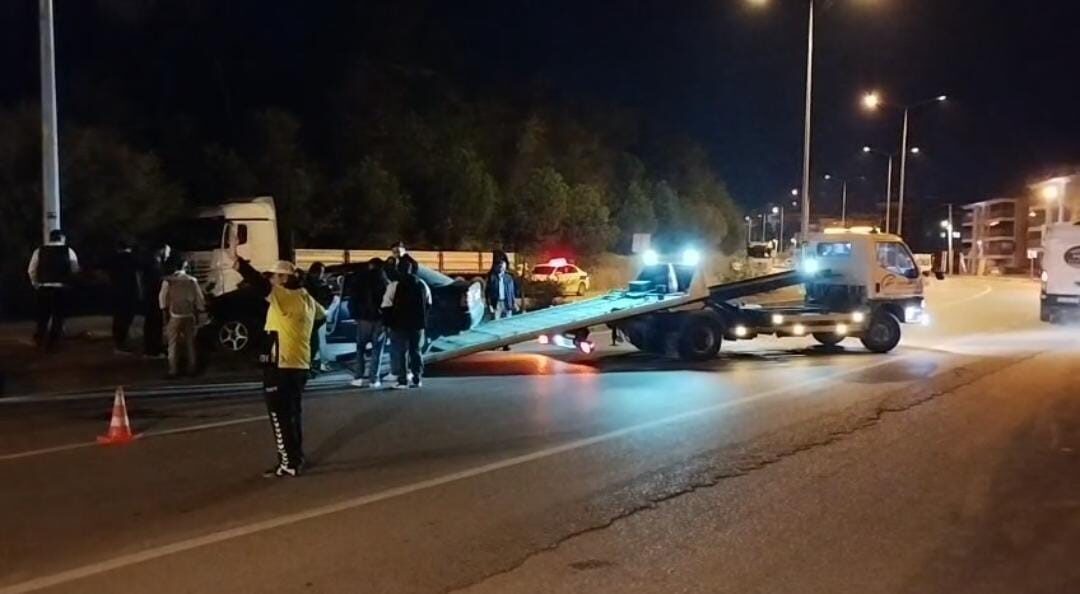Bartın’da bir sürücünün direksiyon hakimiyetini kaybetmesi sonucu yaşanan kazada 5