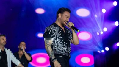 Ünlü sanatçı Sinan Akçıl, Kayseri Kültür Yolu Festivali’nin son gününde