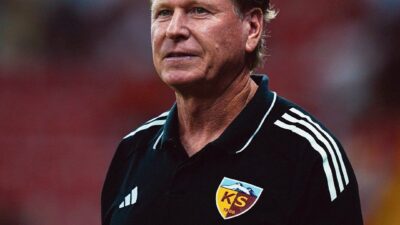 Süper Lig’de mücadele eden Kayserispor, yeni sezon için kadrosuna 13