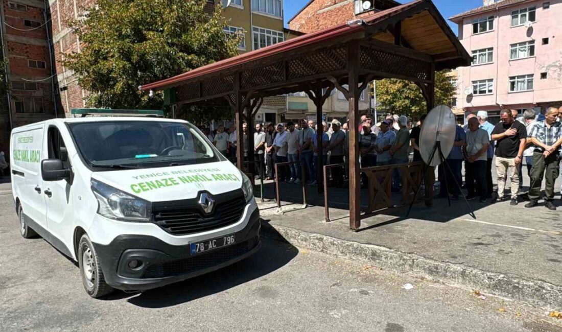 Kazada hayatını kaybeden gurbetçi memleketinde toprağa verildi Almanya’dan Karabük’e gitmek üzere yola çıkan ailenin Bulgaristan’da geçirdiği trafik
