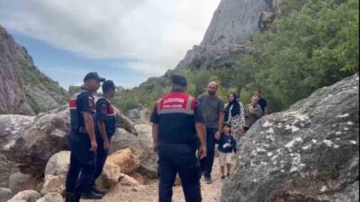 Yozgat’ın Aydıncık ilçesinde bulunan Kazankaya Kanyonu’nda Jandarma ekipleri denetim ve