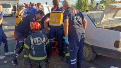 DENİZLİ (İHA) – Denizli’nin Acıpayam ilçesinde, kontrolden çıkan hafif ticari