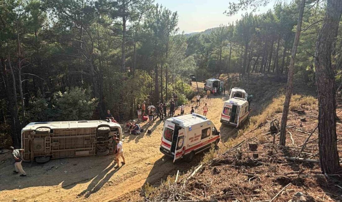 Balıkesir’in Edremit ilçesindeki Kazdağı Milli Parkı’nda tur minibüsünün devrilmesi sonucu