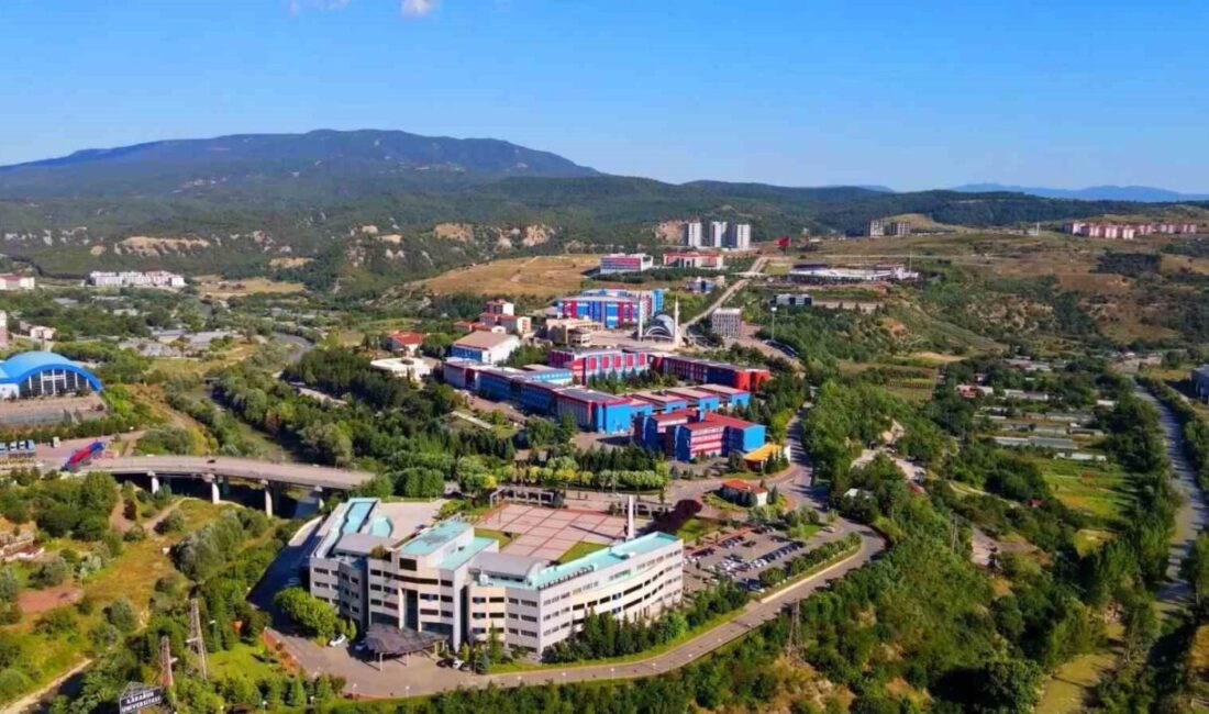 KBÜ 9 yeni lisansüstü program açtı Karabük Üniversitesi (KBÜ), disiplinlerarası gelişimi destekleyen vizyonu doğrultusunda lisansüstü eğitim