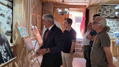 Erzincan’ın Kemaliye ilçesinde “Atatürk ve Çanakkale Muharebeleri” konulu fotoğraf sergisi