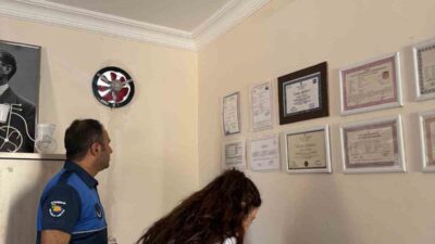 Kemer Belediyesi Zabıta Müdürlüğü ekipleri, yeni eğitim öğretim yılı öncesinde