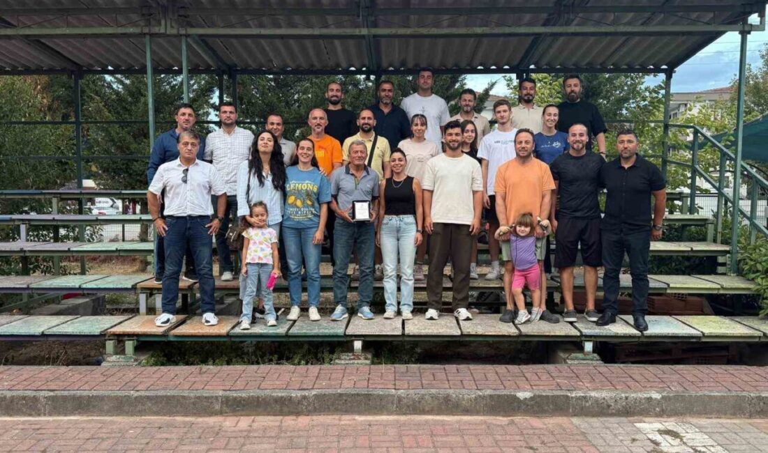 Kenan Bektaş sporcularıyla buluştu Yalova’da beden eğitimi, harp okulları ve polis akademileri için öğrencileri