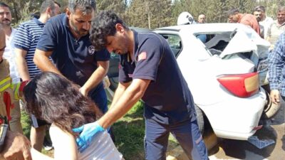 Hatay’da 4 aracın karıştığı zincirleme trafik kazasında 6 kişi yaralandı.