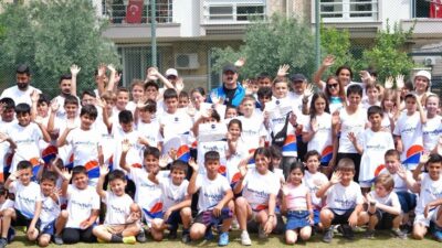 Konyaaltı Belediyesi Kış Spor Okulları kayıtları başlıyor. Futbol, basketbol, tenis