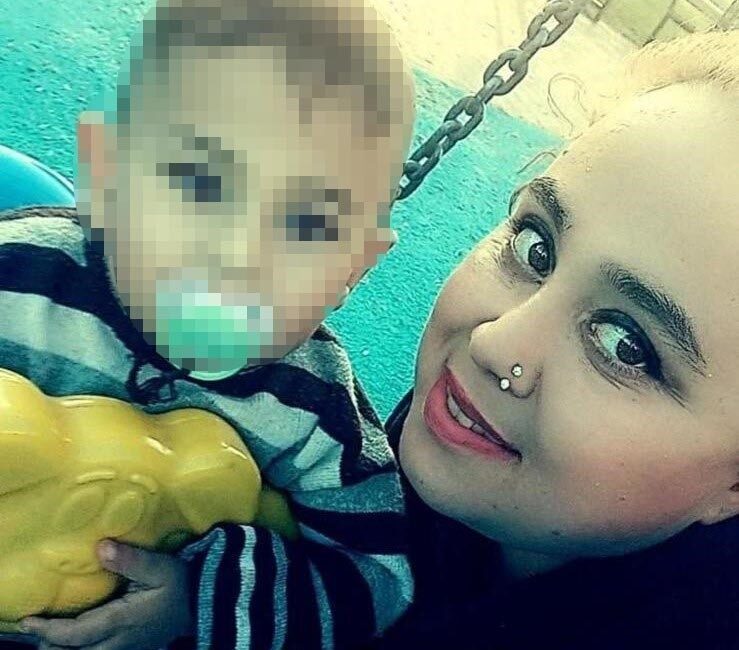 Konya’da 3,5 yaşındaki çocuğa işkence Konya’nın Beyşehir ilçesinde gördüğü şiddet sebebiyle ağır yaralanan 3,5 yaşındaki