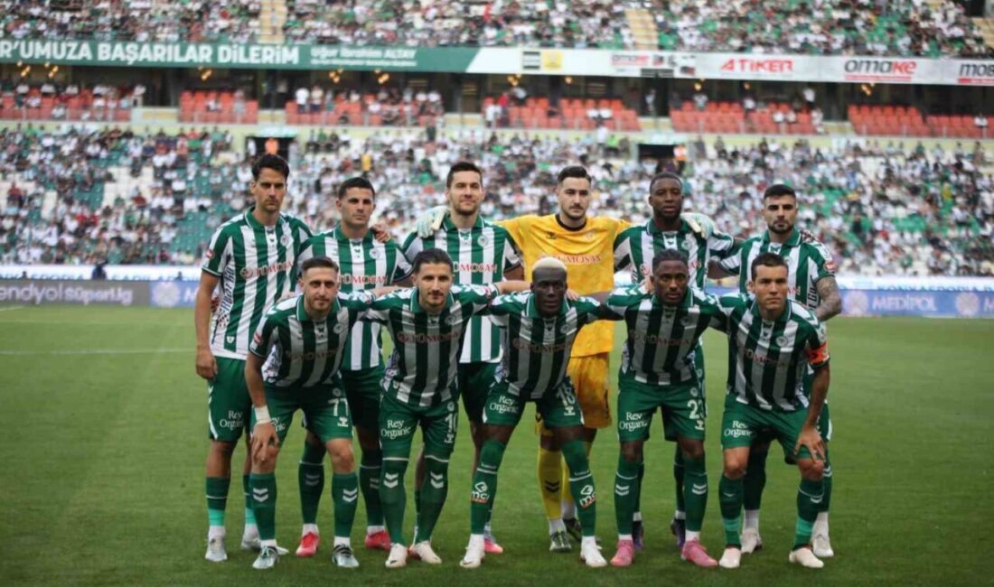 Konyaspor, yaz transfer döneminde 19 futbolcu ile yollarını ayırırken, 7