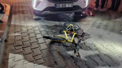 Manisa’nın Kula ilçesinde otomobil ile bisikletin çarpışması sonucu 11 yaşındaki