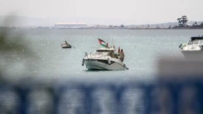 Dünya genelinde 44 ülkeden aktivistlerin desteklediği “Küresel Sumud Filosu” dahilinde