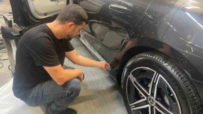 Araçlarında kuş pisliği, havuz kloru ve yolda seken taşlar yüzünden oluşan