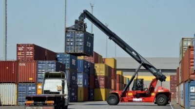 Türkiye’nin önde gelen sanayi ve tarım kentlerinden Manisa’da, ihracatta aslan