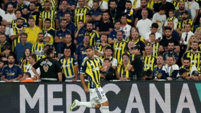 Fenerbahçe’nin yeni transferi İspanyol futbolcu Marco Asensio, Trabzonspor maçıyla sarı-lacivertliler