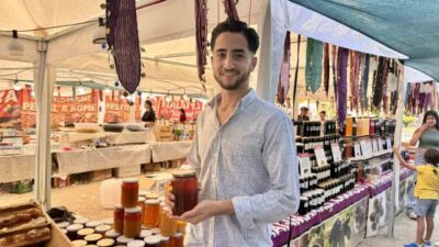 Türkiye’nin farklı bölgelerinden getirilen yöresel gıda, el sanatları ve tekstil