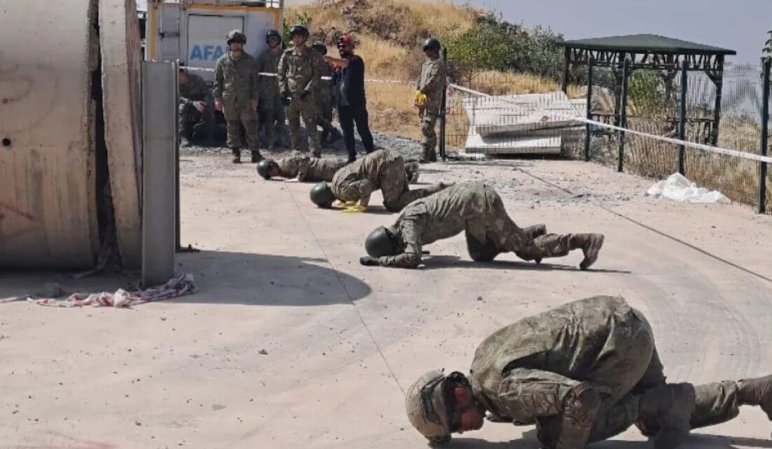 Mehmetçik afetlere karşı görev başında Şırnak’ta askerler, sadece sınır güvenliğinde değil, afetlerde de hayat kurtarmak