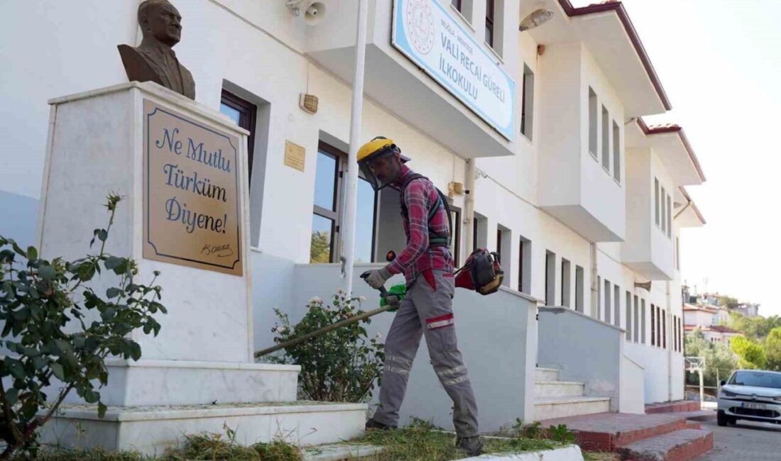 Menteşe Belediyesi’nden okullara destek Menteşe Belediyesi, yeni eğitim-öğretim yılı öncesinde ilçe genelindeki okullarda bakım,
