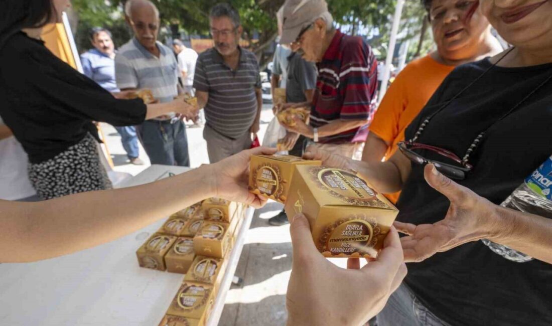 Mersin Büyükşehir Belediyesi, Mevlid Kandili dolayısıyla vatandaşlara 15 bin kandil