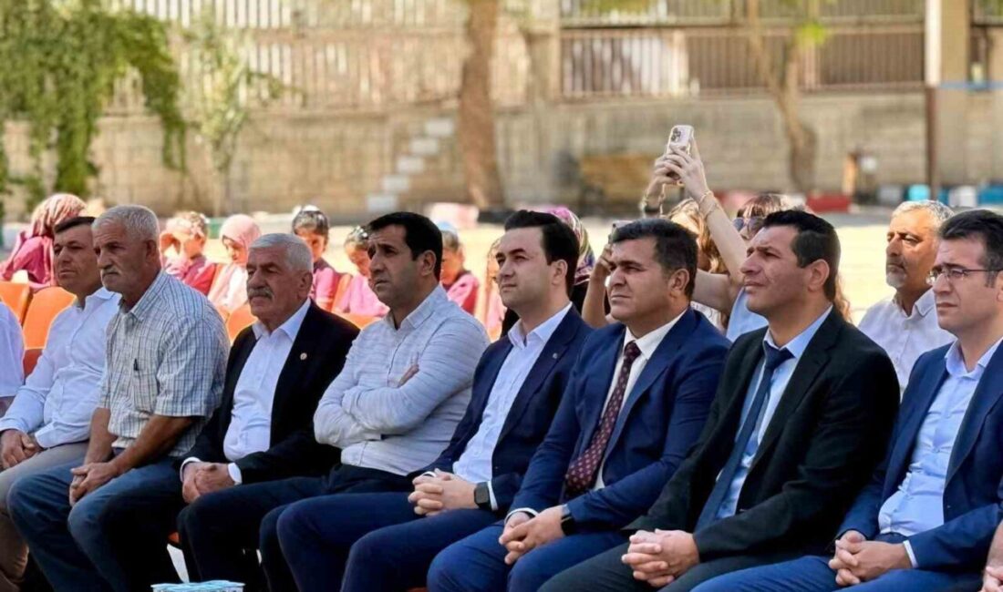 Midyat’ta yenilenen Yolbaşı İlkokulu törenle açıldı Mardin’in Midyat ilçesinde, dış cephesi Midyat taşıyla kaplanarak yenilenen Yolbaşı