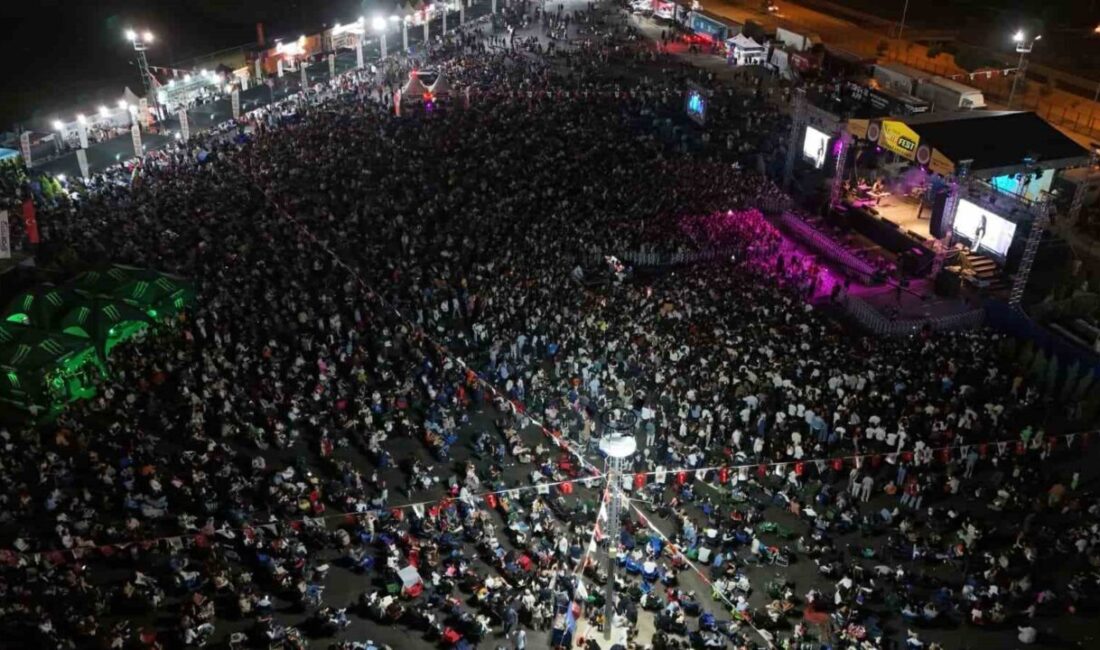 NG Afyon Motofest sahnesinin ikinci günü, yediden yetmişe yoğun bir