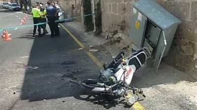 Aksaray’da 2 lise öğrencisi okula gitmek için bindikleri motosikletle kaza