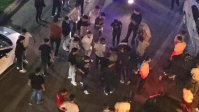 Muş’ta seyir halindeki motosikletin park halindeki araca çarptığı kazada motosiklet