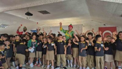 DENİZLİ (İHA) – Denizli’nin Pamukkale ilçesindeki Hüsamettin Kulaklı İlkokulunda düzenlenen