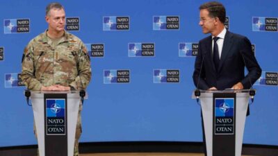 NATO Genel Sekreteri Mark Rutte, ABD’li General Alexus Grynkewich ile