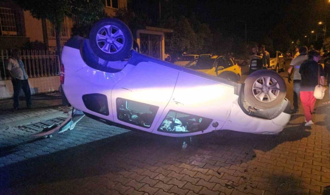 Nazilli’de otomobil takla attı, sürücüsü yaralandı Aydın’ın Nazilli ilçesinde seyir halindeki bir otomobil cadde üzerinde takla