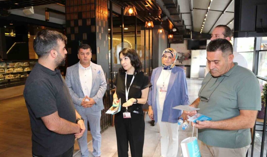 Nefesiniz dumansız, hayatınız sağlıklı” çağrısı Erzurum’da dumansız hava sahasına destek veren işletmeleri ziyaret eden uzmanlar