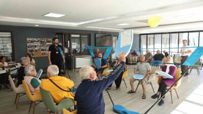 Nilüfer Belediyesi, Avrupa Hareketlilik Haftası kapsamında huzurevi sakinlerine yönelik “Balon