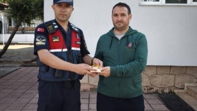 Bolu’da içerisinde yaklaşık 205 bin lira değerinde ziynet eşyası bulunan