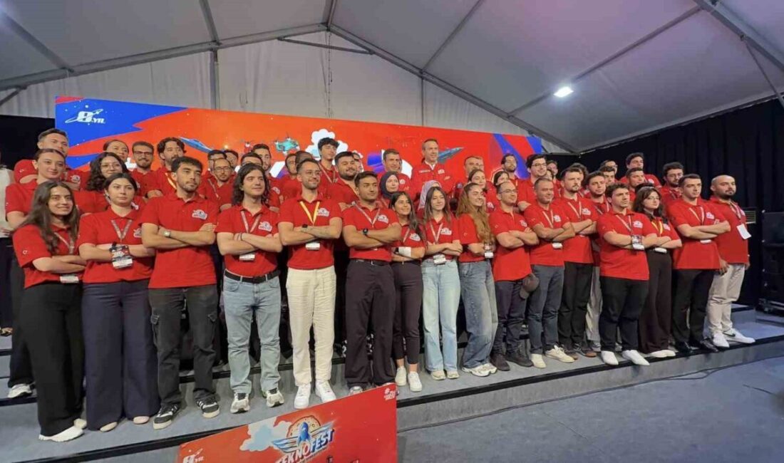 Nükleer Enerji Teknolojileri Tasarım Yarışması’nda gençler projelerini tanıttı TEKNOFEST 2025 kapsamında, Küçükçekmece ilçesinde bulunan Türkiye Enerji, Nükleer ve